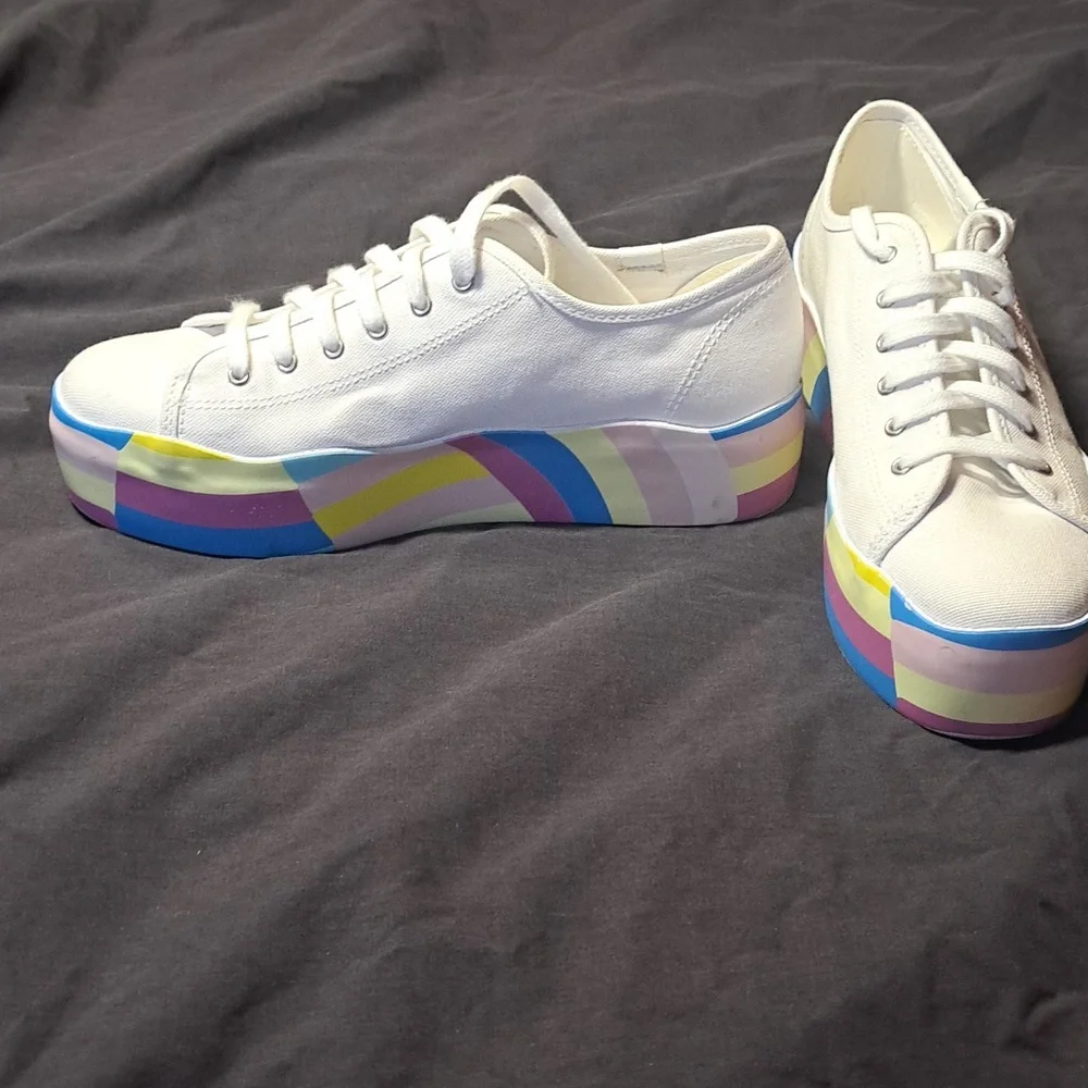 NWOT Keds Triple Up Wavy Platform Sneaker Womens Size 9